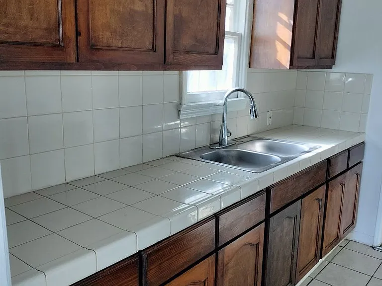 6639 E Olympic Blvd — Photo 23