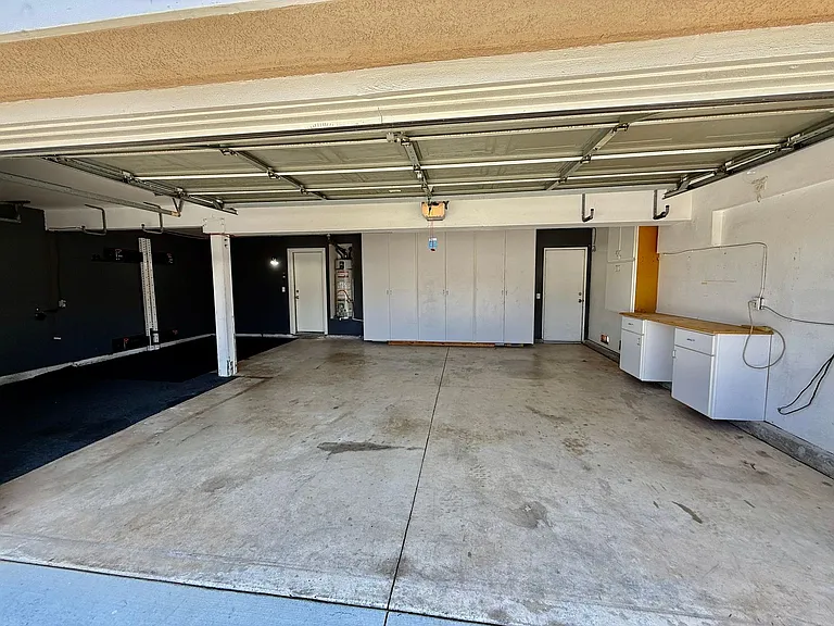 2345 Talbot Cir — Photo 10