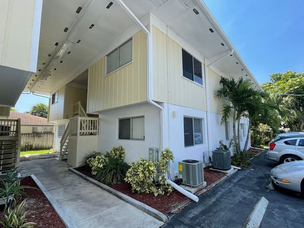 419 Ocean Ave APT 406
