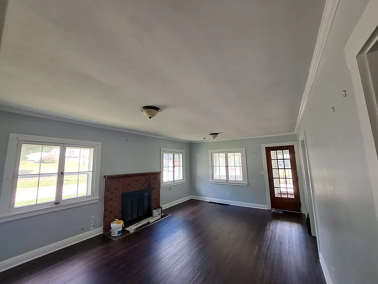 200 Park Ave #1 — Photo 14