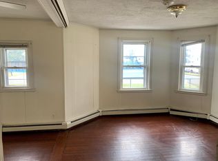 26 Beacon St APT 101, Winthrop, MA 02152