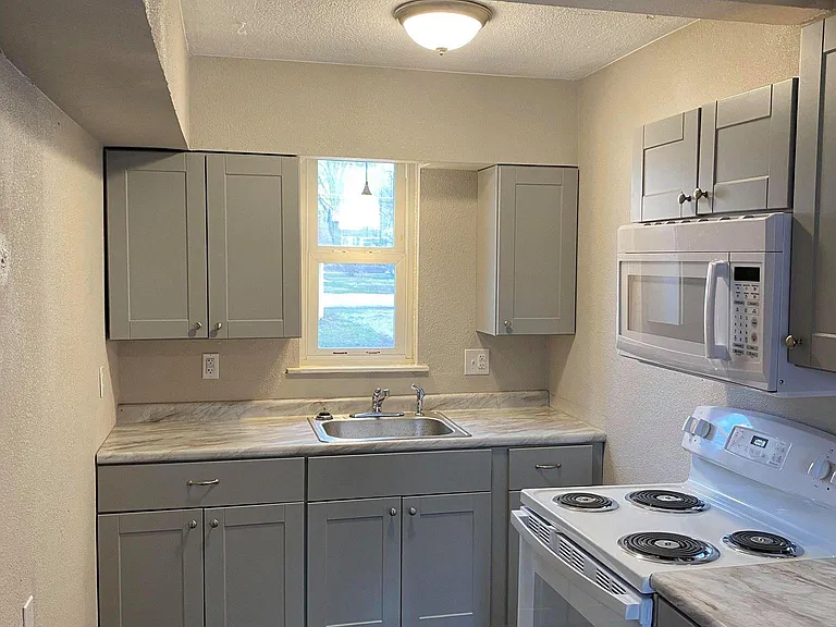 1307 N Charles St #A — Photo 2