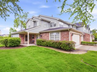 1441 Greens Ct #B, Glendale Heights, IL 60139