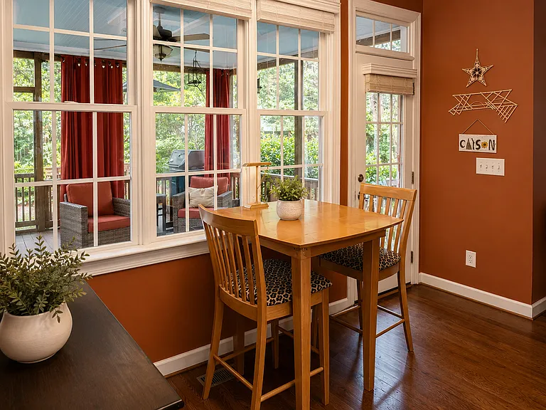 breakfast nook