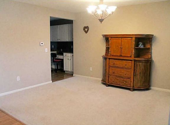 4th image of 7027 Cedar Mill Ct