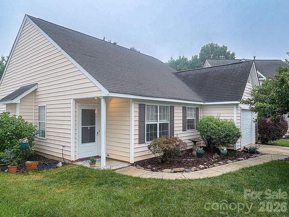 1st image of 5702 Vine Ct #21