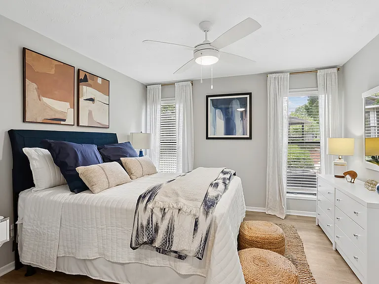 Avana Court — Photo 14