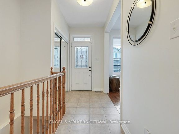 2nd image of 2531 Stone Cove Cres