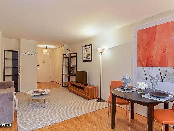 2nd image of 140 7th Ave APT 7S