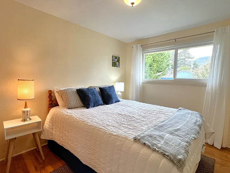 307 Del Norte Ln — Photo 22