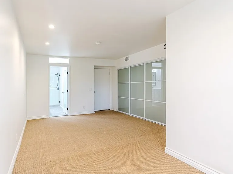 400 N Louise St #303 — Photo 16