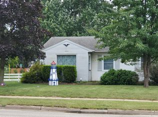 2122 36th St SW, Wyoming, MI 49519