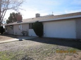 11498 Shahaptian Ave, Hesperia, CA 92345