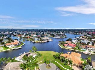 187 Snowberry Ct, Marco Island, FL 34145