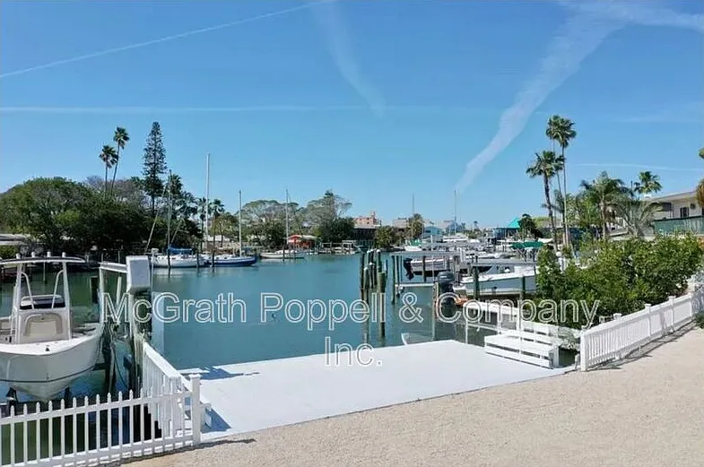 2 bed, 2.0 bath, 1040 sqft, $2,650 — Photo 4