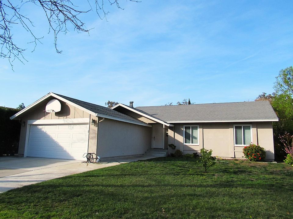 1st image of 625 Arrowhead Dr