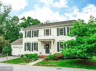 6404 Little Leigh Ct, Cabin John, MD 20818