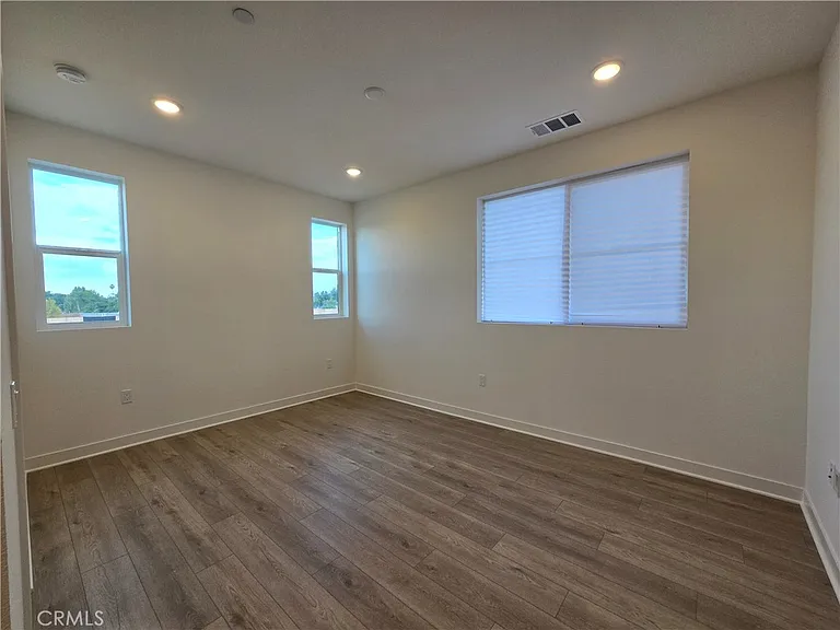4222 Marigold Ln — Photo 10