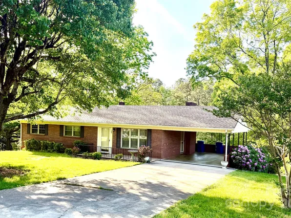 104 Tron Park Ave NE, Valdese, NC 28690