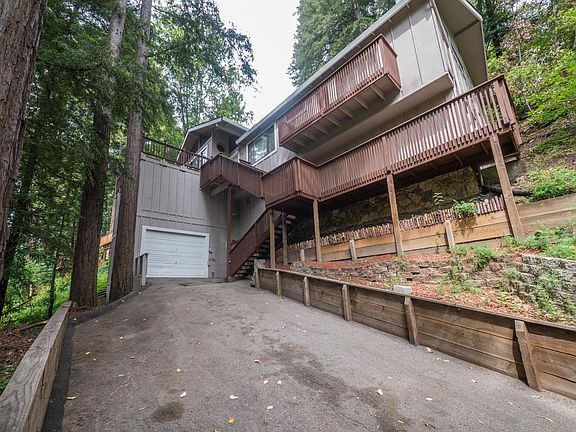2nd image of 27 Woodwardia Ave