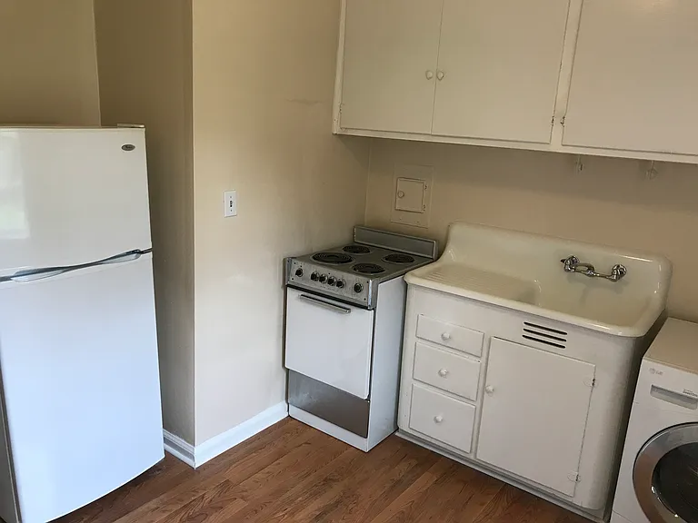2845 Thornhill Rd #123B — Photo 13