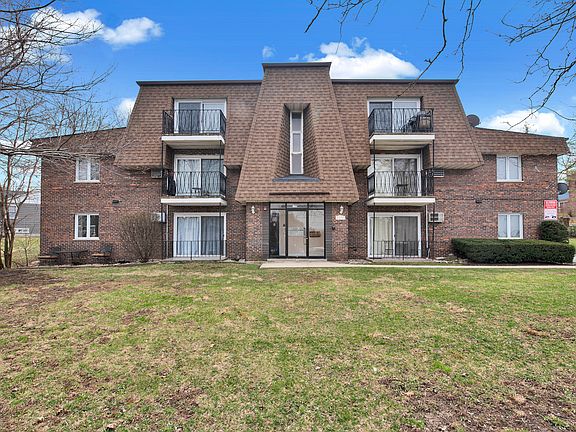 2nd image of 8231 Archer Ave APT 2