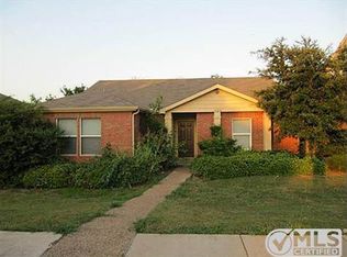 7114 Amber Dr, Dallas, TX 75241