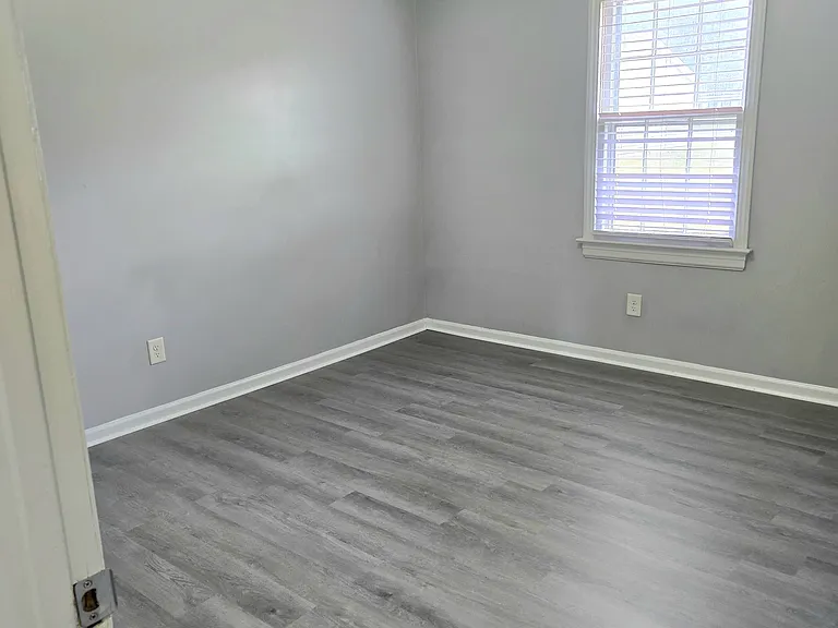 1812 London Church Rd NE #2C — Photo 9