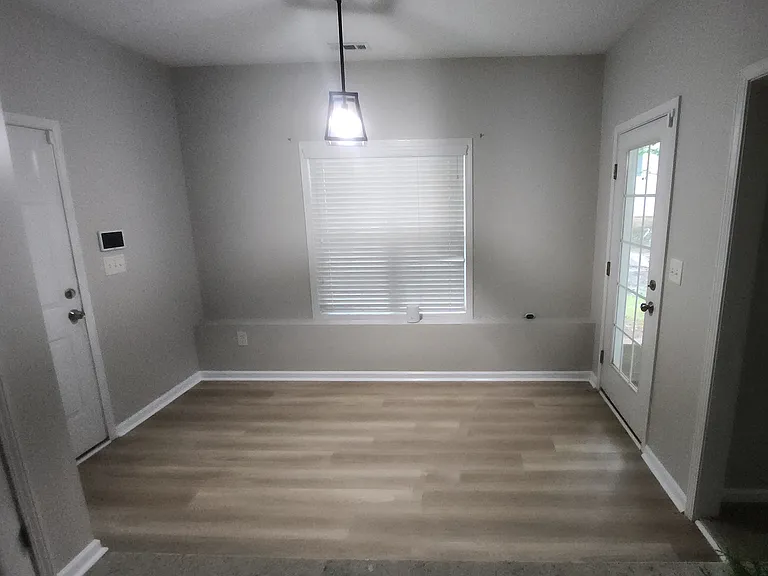 19 Harpers Farm Dr — Photo 7