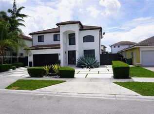 6420 SW 157th Pl, Miami, FL 33193