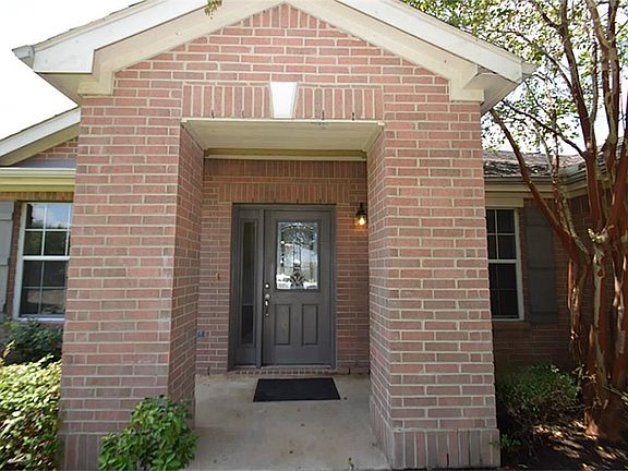 5th image of 2206 Enchanted Park Ln