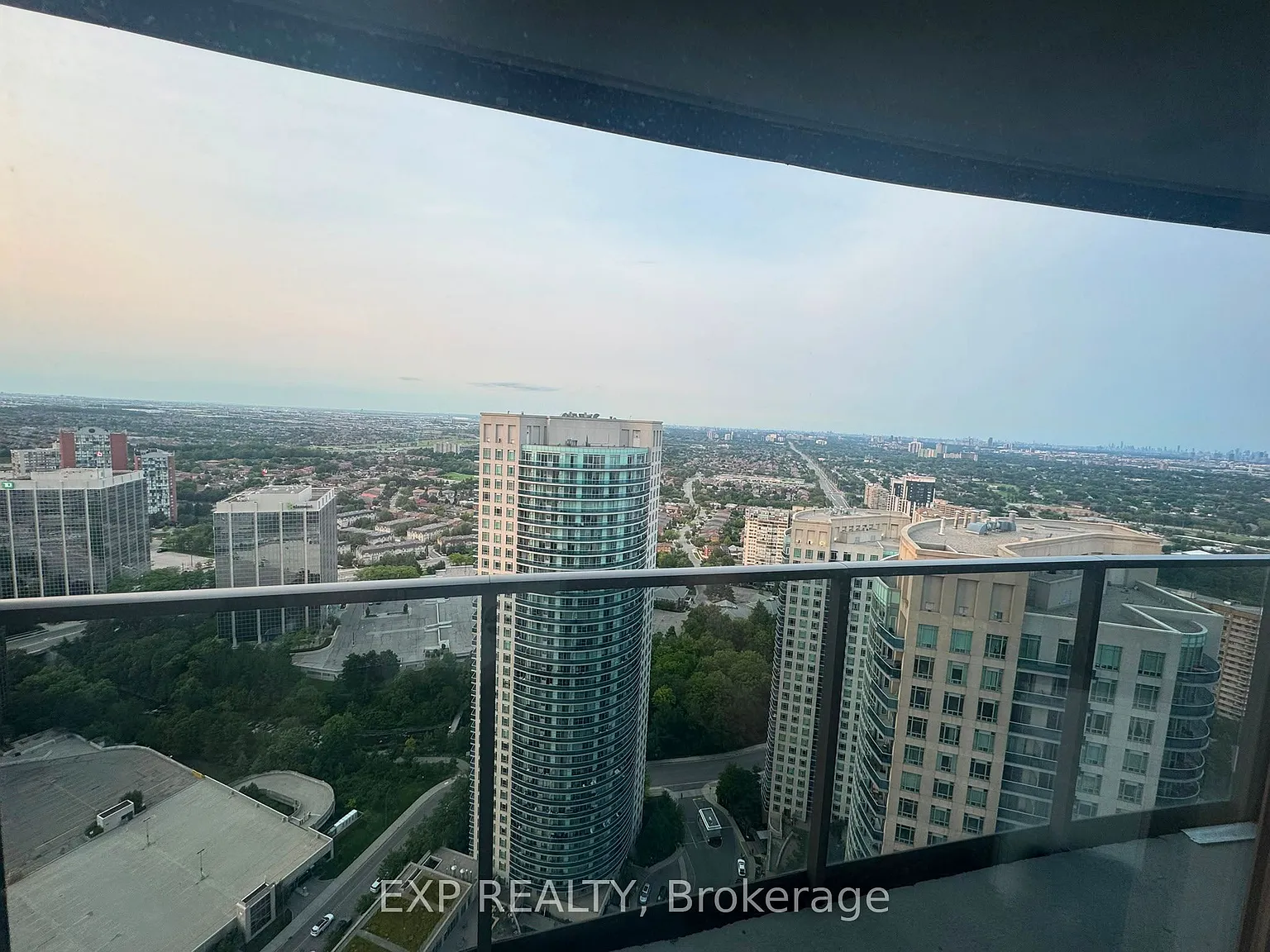 2 bed, $3,000 — Photo 1