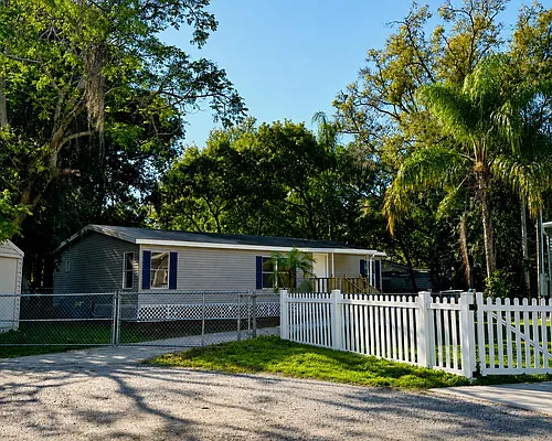 718 Villa Pl Photo 1