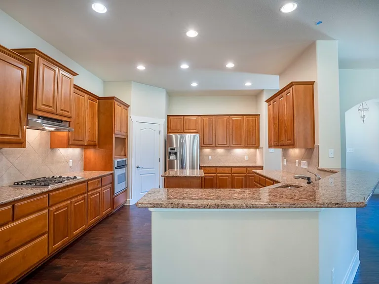 210 Rivulet Ln — Photo 9