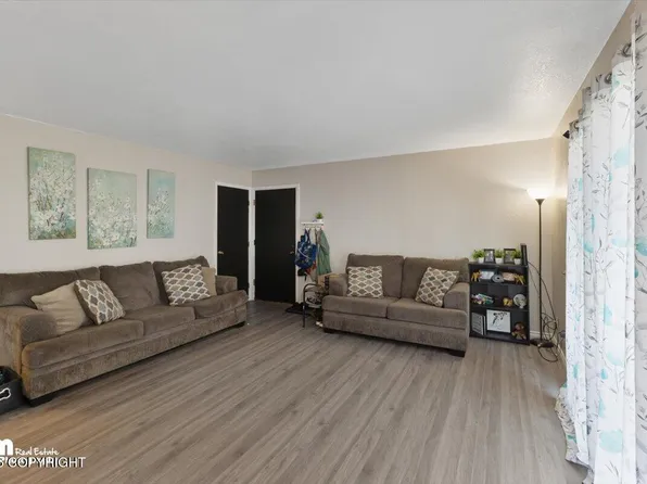 3591 Lynn Dr APT 1, Anchorage, AK 99508