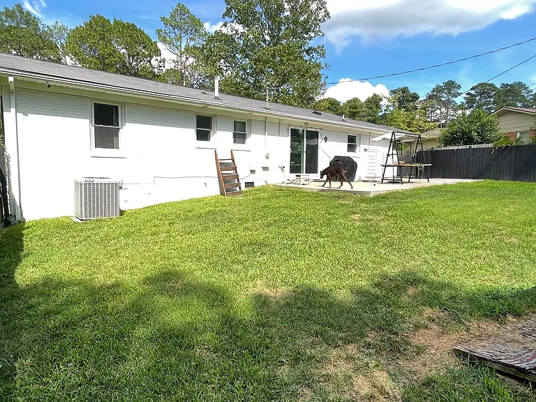 297 Channing Dr — Photo 22