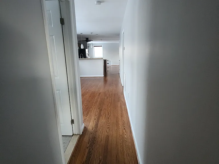 5608 Eastwood Ct — Photo 13