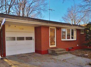 7831 Steinway Rd, Lincoln, NE 68505