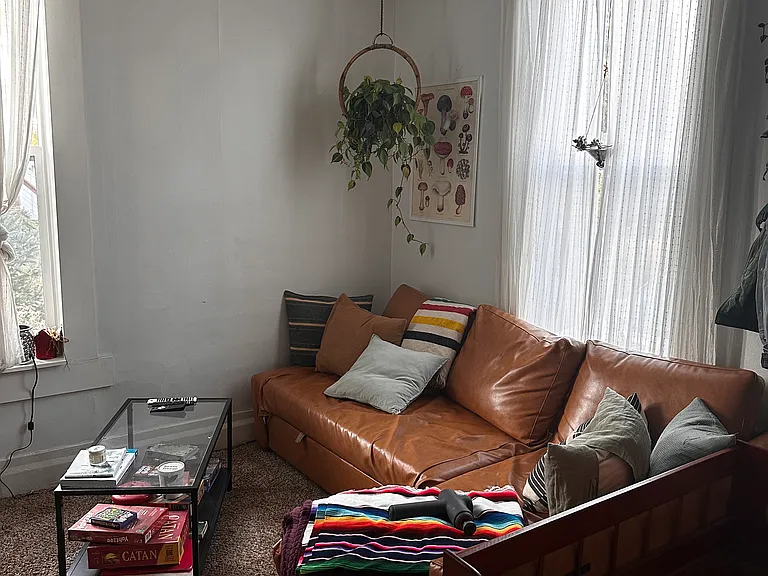 1201 W 23rd St — Photo 3