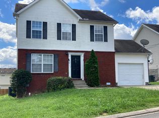 1013 Cheryl Ln, La Vergne, TN 37086