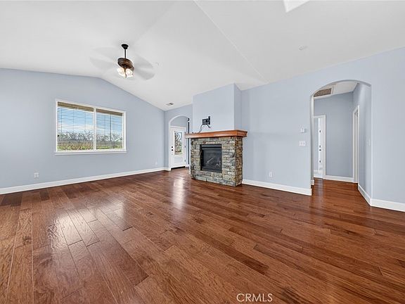 4th image of 3557 E Eaton Rd