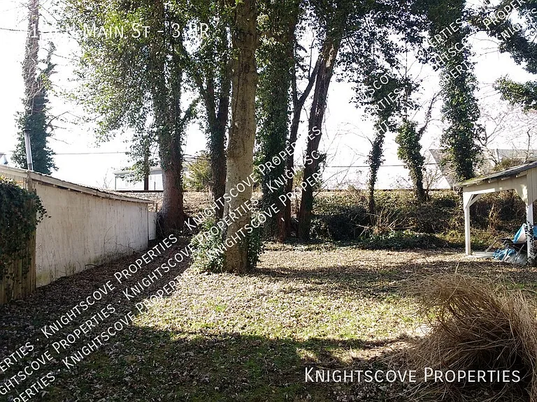 91A N Main St #3 BR — Photo 41