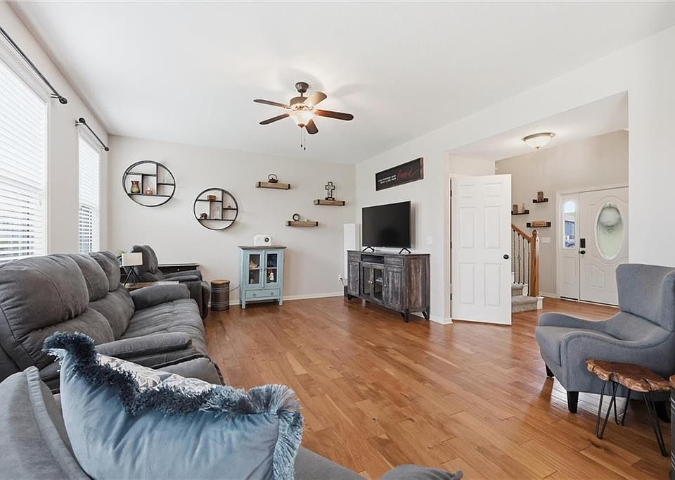 1804 Cardinal Cir, Atchison, KS 66002 | Zillow