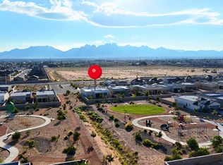 6265 Bayberry Rd, Las Cruces, NM 88012