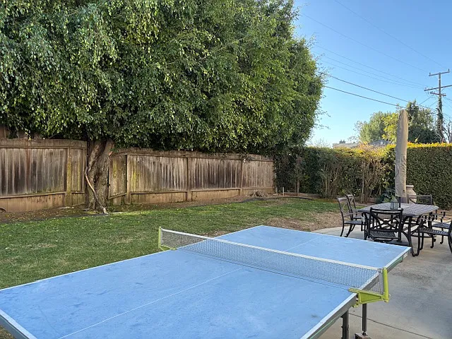 10328 Dunkirk Ave — Photo 11