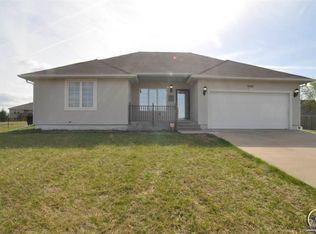 3340 SE Powell St, Topeka, KS 66605