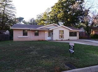 1207 Glenn Dr, Euless, TX 76039