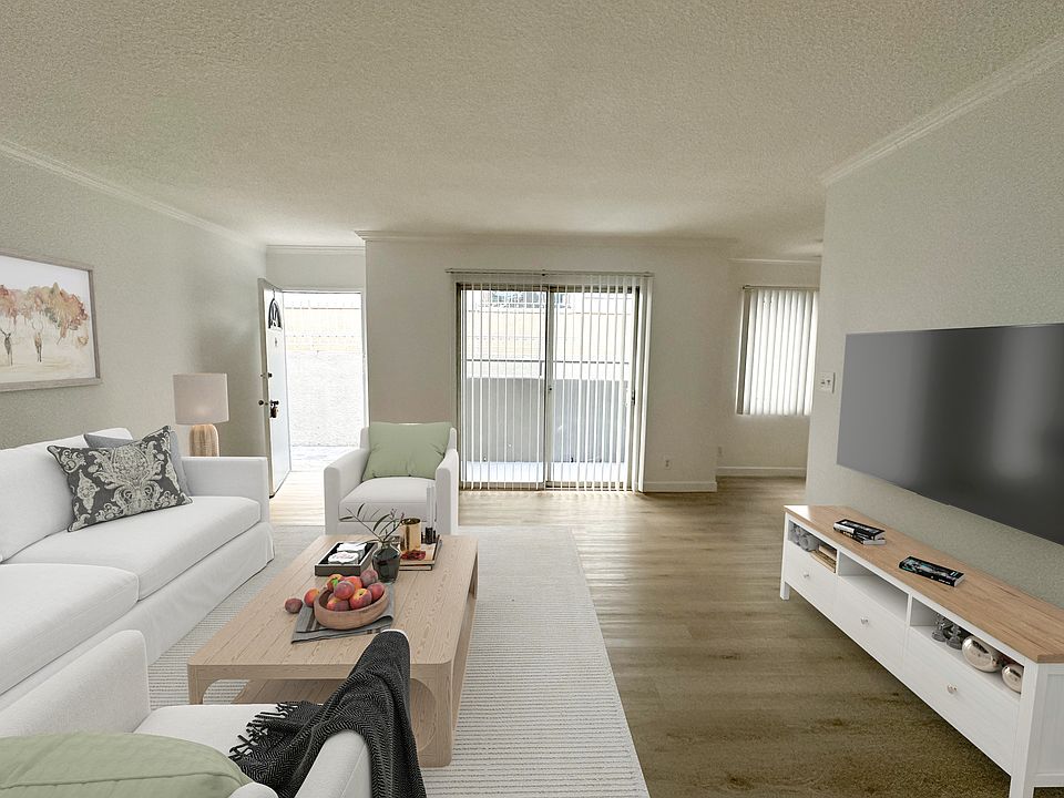 1st image of 12815 Pacific Ave APT 3