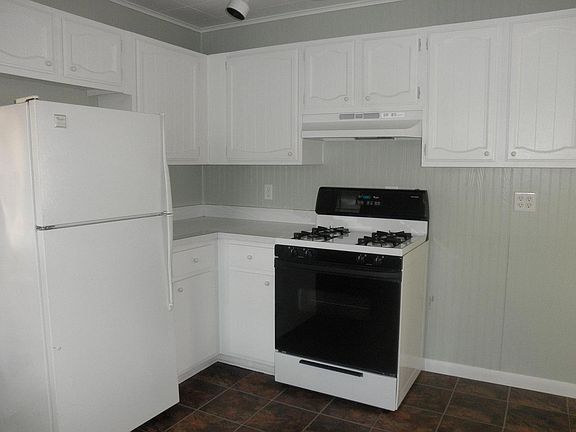 4th image of 1903 Brinston Dr