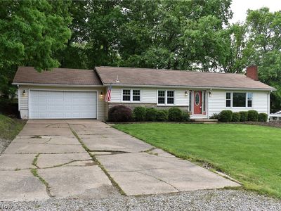 980 Blossom Ln, Zanesville, OH, 43701